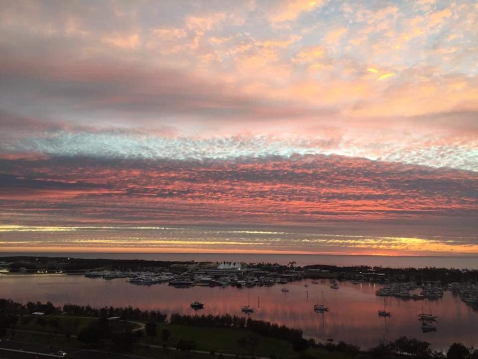Stunning View Close To Everything Gold Coast Buitenkant foto